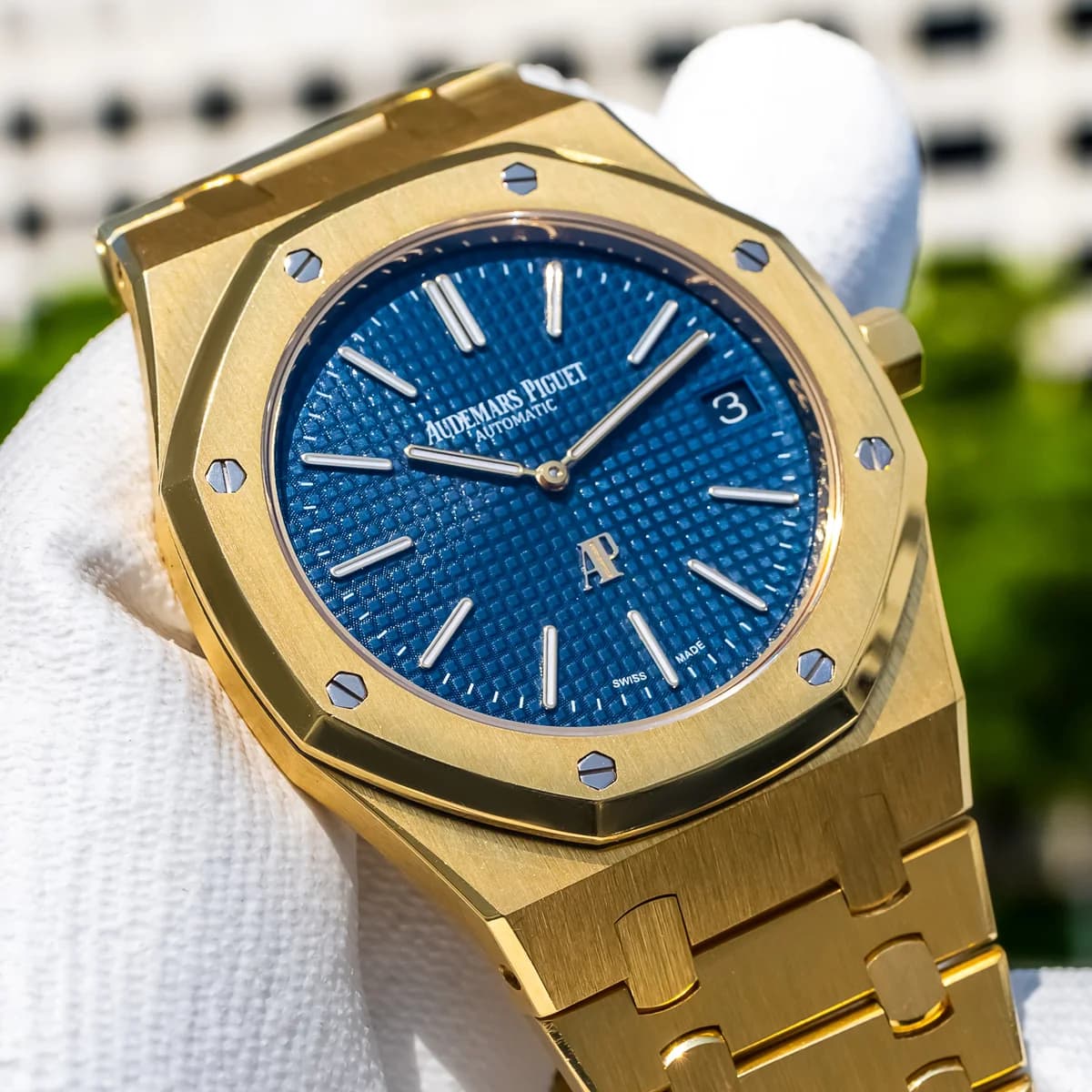 Audemars Piguet Royal Oak 15300OR detail 7