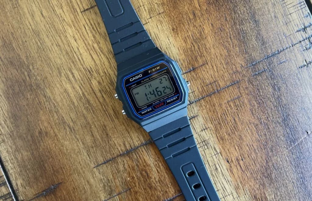 Casio F-87W & F-91W detail 17
