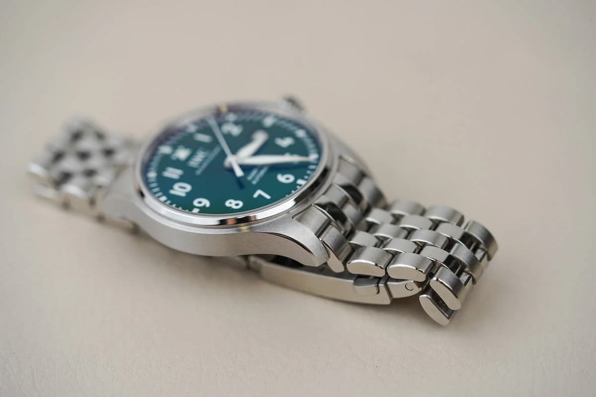 IWC Pilot Mark XX Green Dial detail 10