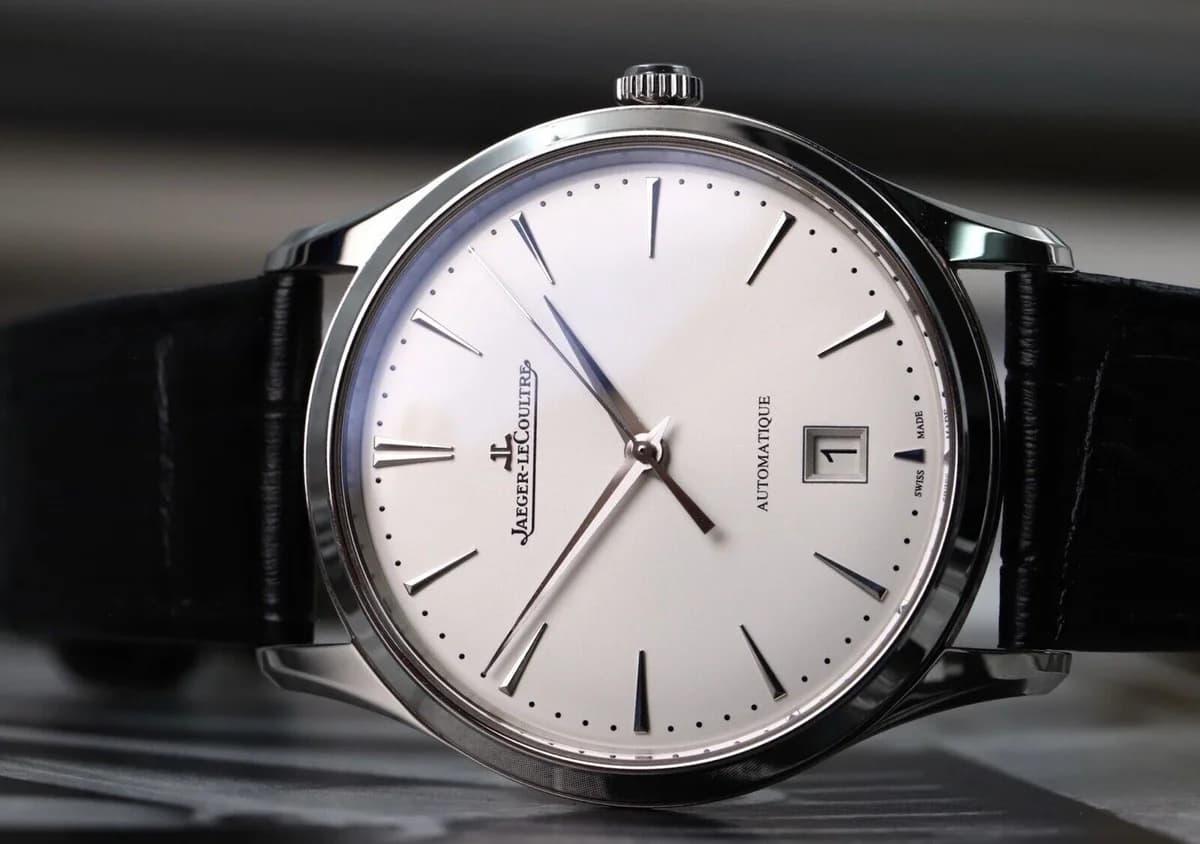 Jaeger-LeCoultre Master Ultra Thin detail 11