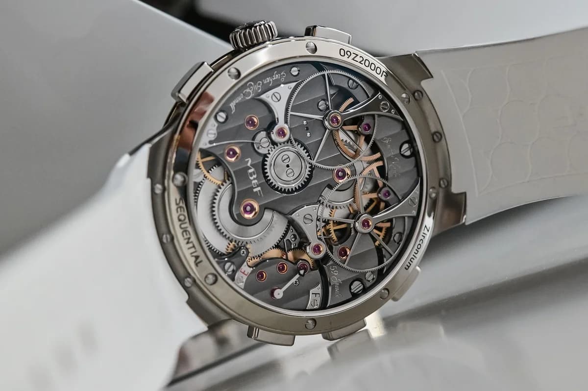 MB&F Legacy Machine Sequential EVO detail 4