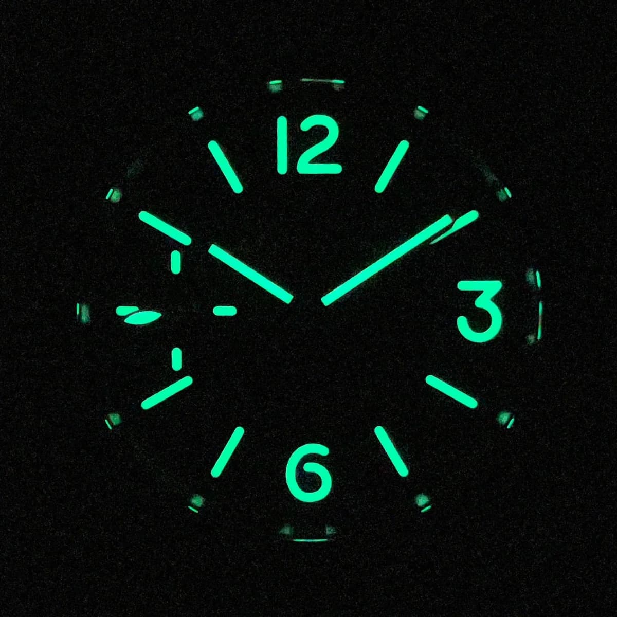 Panerai Luminor Marina PAM111 detail 4