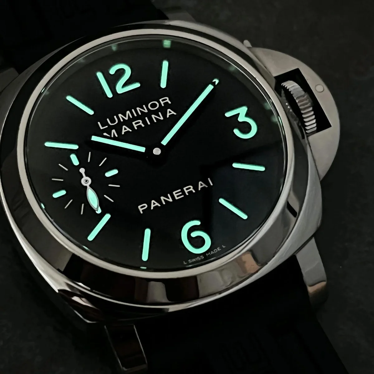 Panerai Luminor Marina PAM111 detail 7