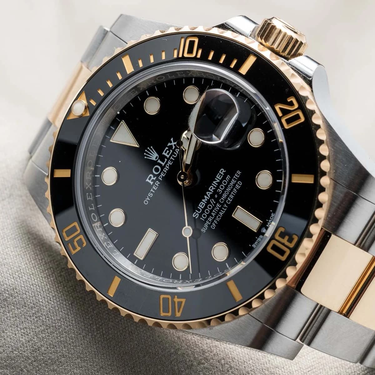 Rolex Submariner Date "Bluesy" detail 15
