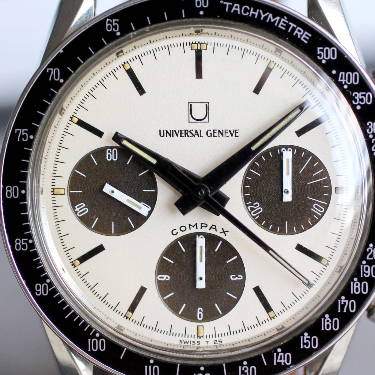 Universal Geneve Compax "Nina Rindt"