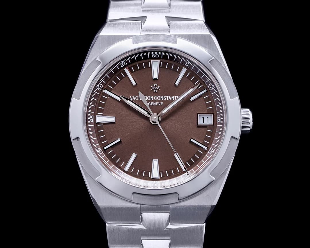 Vacheron Constantin Overseas Brown Dial detail 11